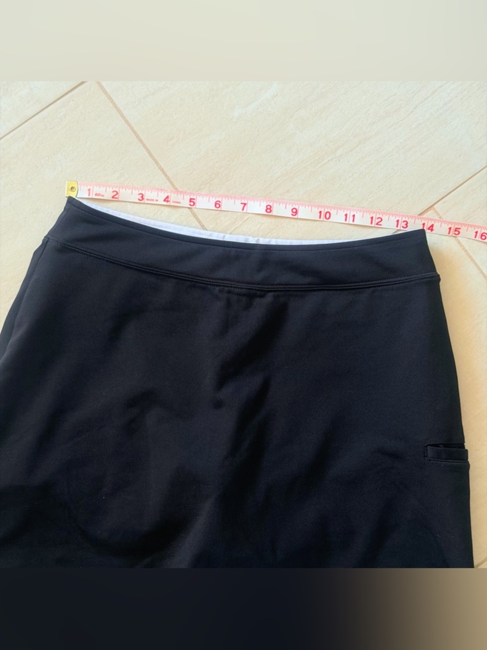 Woman’s Black Slazenger Golf or Tennis Skort - Size Small - Picture 5 of 7